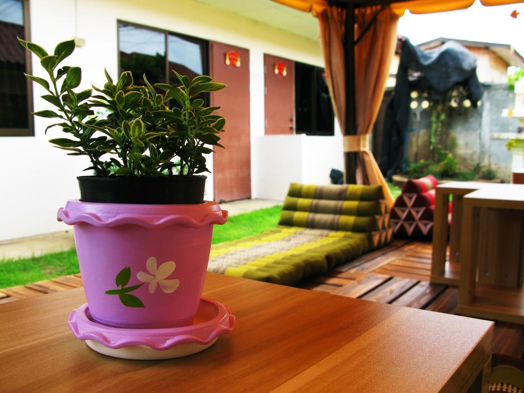 Hotel Cshouse à Chiang Mai Extérieur photo